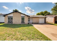 6112 Glen Meadow Dr in Austin, TX - Building Photo - Building Photo