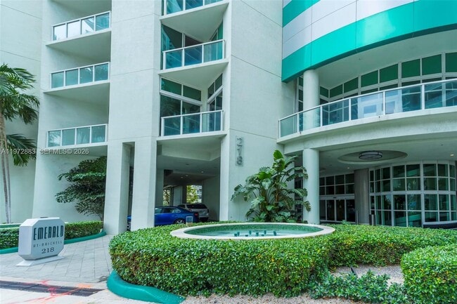 218 SE 14th St in Miami, FL - Building Photo - Building Photo