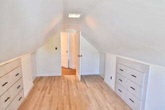 106 Brook St in Quincy, MA - Building Photo - Building Photo