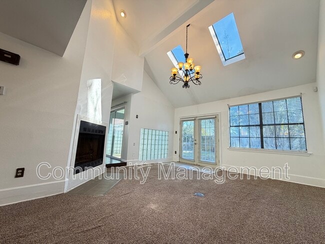 533 Hadley Dr in Baton Rouge, LA - Building Photo - Building Photo