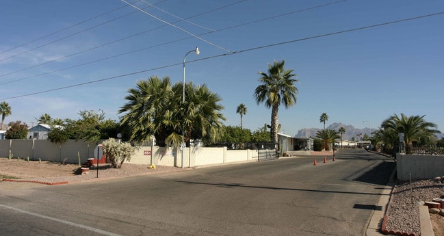 La Casa Trail Mobile Villa