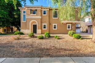 4175 E Jasper Dr in Gilbert, AZ - Building Photo