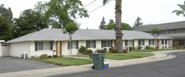 1473 Carleton Dr in Concord, CA - Building Photo - Building Photo