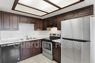 2225 James Bilbray Dr in Las Vegas, NV - Building Photo - Building Photo