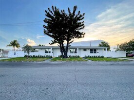 514 NE 4th Ave in Hallandale Beach, FL - Building Photo