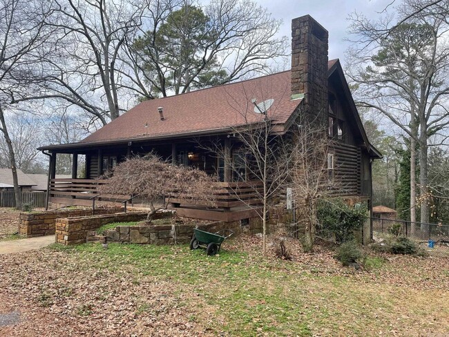 132 Gray Cir in Hot Springs, AR - Foto de edificio - Building Photo