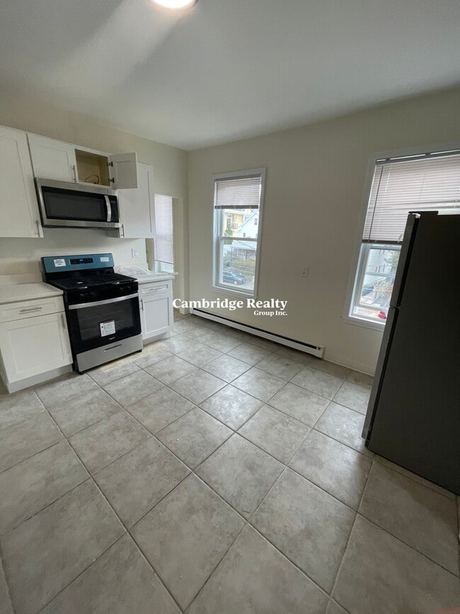 25 Granite St, Unit 3R
