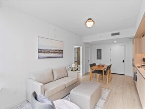 225 N Miami Ave, Unit ID1373685P in Miami, FL - Foto de edificio - Building Photo