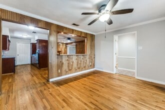 10107 Muskogee Dr in Dallas, TX - Building Photo - Building Photo