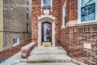 7925 S Trumbull Ave in Chicago, IL - Building Photo - Building Photo