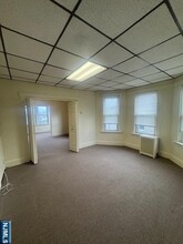 31 Morgan Pl in North Arlington, NJ - Building Photo - Building Photo