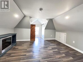 5683 Desson Ave in Niagara Falls, ON - Building Photo - Building Photo