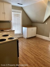 307 N Clinton St in Bloomington, IL - Building Photo - Building Photo