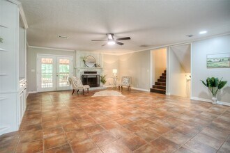 6016 Teas Nursery Rd in Conroe, TX - Building Photo - Building Photo