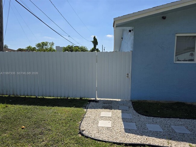 property at 965 NW 10th St