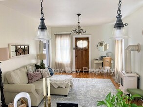 316 8th St in Pacific Grove, CA - Building Photo - Building Photo