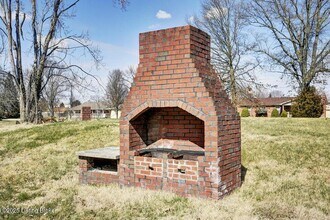 248 N Myers Rd in Brooks, KY - Building Photo - Building Photo