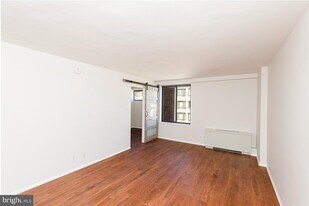 1420 N St NW in Washington, DC - Building Photo