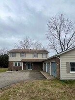 7589 S 12th St in Kalamazoo, MI - Building Photo