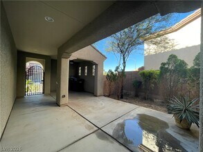 2620 Calanques Terrace in Henderson, NV - Building Photo - Building Photo