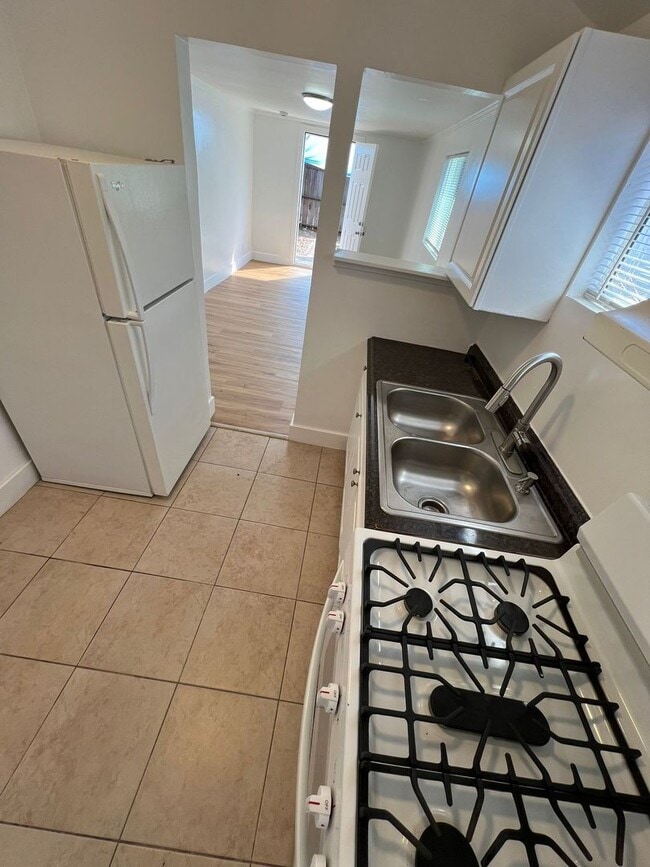 1555 Buckeye Dr in El Cajon, CA - Building Photo - Building Photo