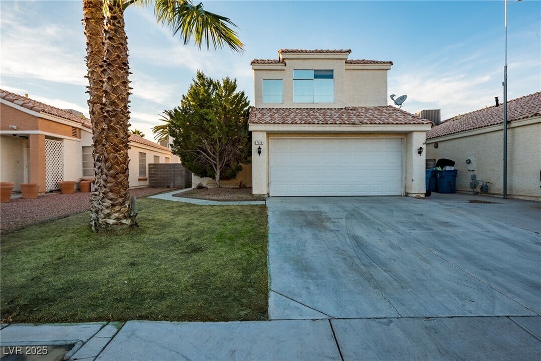 7129 Paradise Bay Dr in Las Vegas, NV - Building Photo