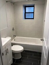 3350 N Kenmore Ave in Chicago, IL - Building Photo - Building Photo