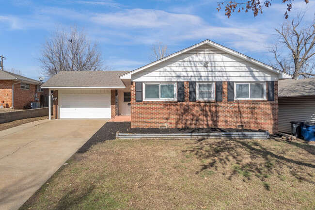 5751 E 25th Pl in Tulsa, OK - Building Photo - Building Photo