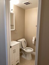 35213 Taffy Dr, Unit Condo on 15 MileVan Dyke in Sterling Heights, MI - Building Photo - Building Photo