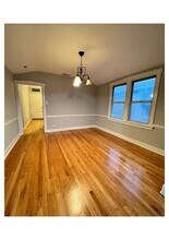 5335 N Magnet Ave in Chicago, IL - Building Photo - Building Photo