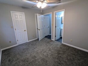 902 Tomahawk Ct in Tallahassee, FL - Building Photo - Building Photo