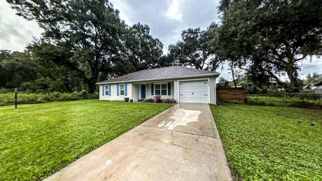 3414 SE 139th Ln in Summerfield, FL - Building Photo