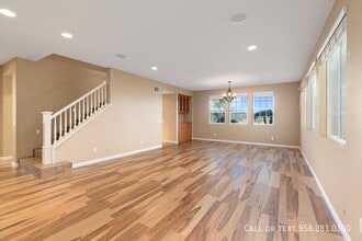 1177 Parkview Dr in Oceanside, CA - Building Photo - Building Photo