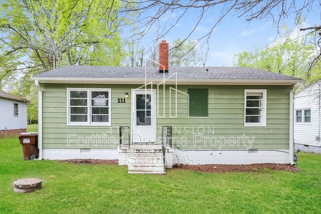 111 Avery Ave in High Point, NC - Building Photo - Building Photo