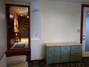 903 Cypress Lake Cir, Unit 1 in Ft. Myers, FL - Building Photo - Building Photo