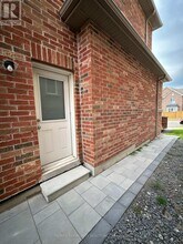 941 Greenhill Ave in Oshawa, ON - Building Photo - Building Photo