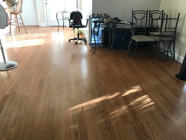 property at 4625 Burbank Dr