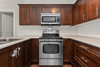 46289-46289 Yale Rd in Chilliwack, BC - Building Photo - Building Photo