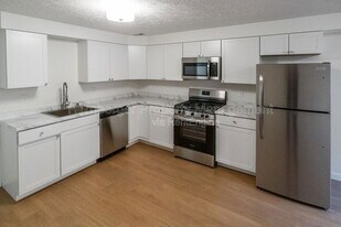 8715 N Kelly Ct in Spokane, WA - Building Photo