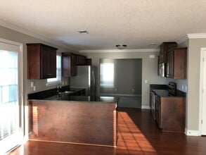 642 Piedmont Ave in Hinesville, GA - Building Photo - Building Photo