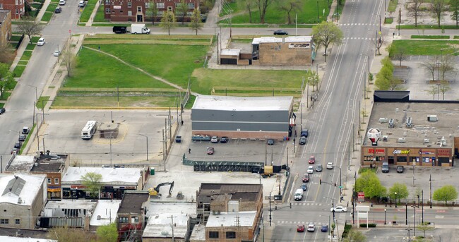 Auburn Gresham Apartments in Chicago, IL - Building Photo - Building Photo