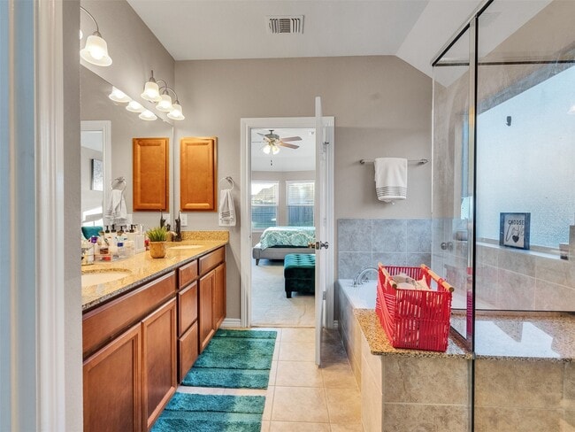 11119 Mineral Island Ln