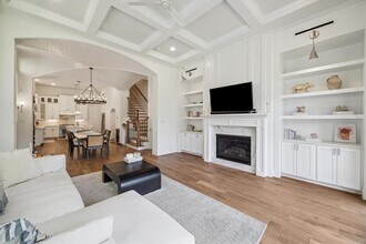 536 W 26th St in Houston, TX - Building Photo - Building Photo