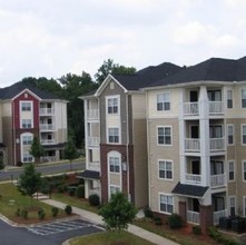 South Oak Crossing Apartments in Charlotte, NC - Foto de edificio - Building Photo