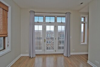 1875 N Winnebago Ave in Chicago, IL - Building Photo - Building Photo