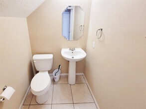 4626 Jaymar Dr in Sugar Land, TX - Building Photo - Building Photo