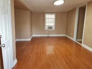 4714 Sharon St in Houston, TX - Foto de edificio - Building Photo