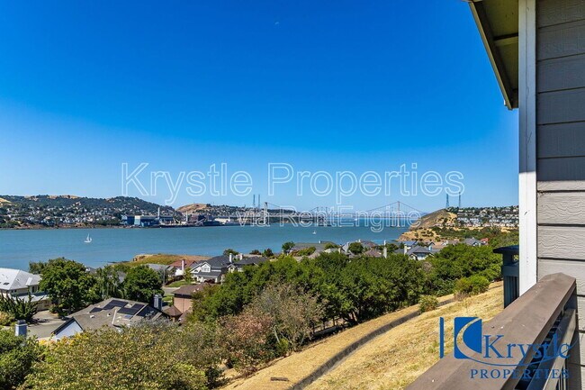 property at 510 Spyglass Pkwy