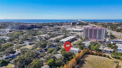 4513 W Gray St, Unit 83064 Ruby Ave. in Tampa, FL - Building Photo - Building Photo