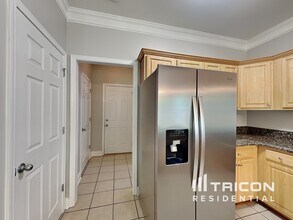 204 Cole Ct in Canton, GA - Building Photo - Building Photo